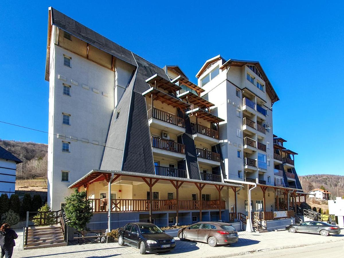 Apartman Cvejic - Suncani Apartmani Brzeće Екстериор снимка